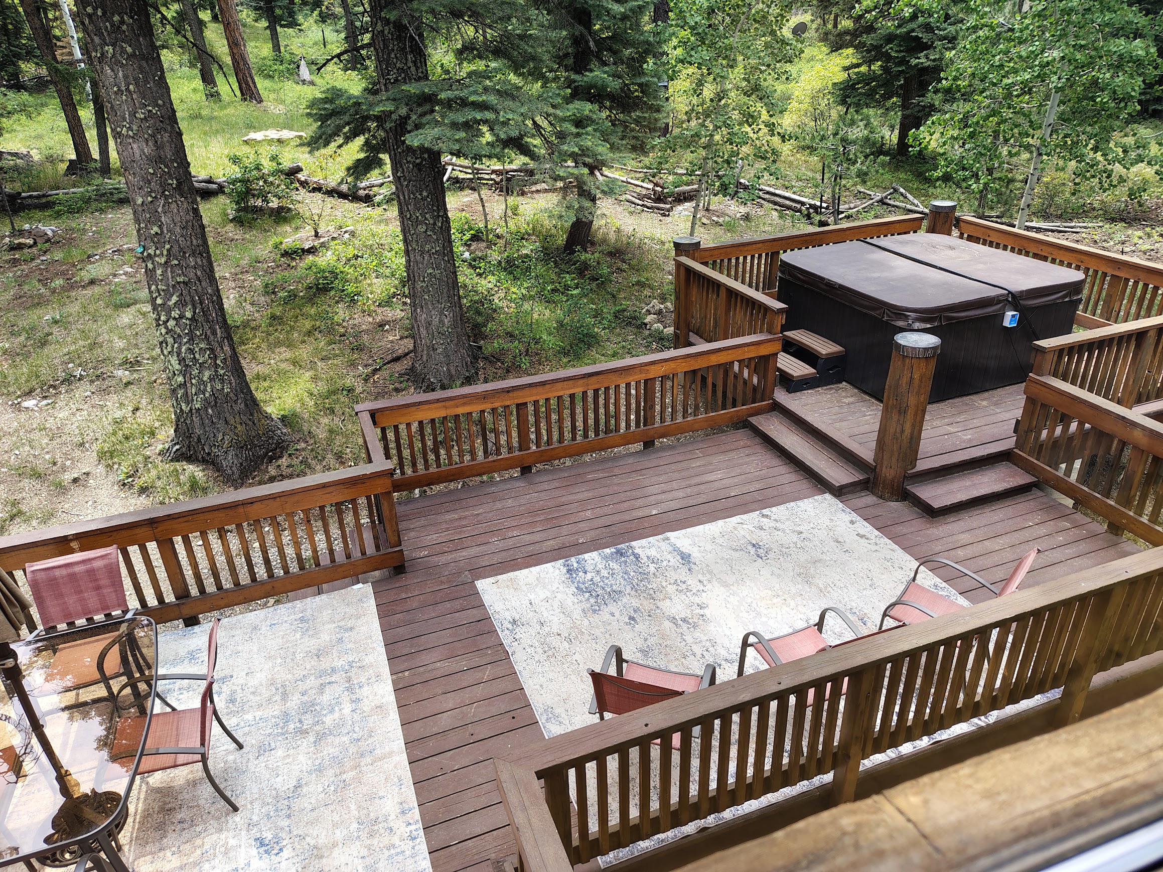 120 Spruce Mesa Log Cabin Deck